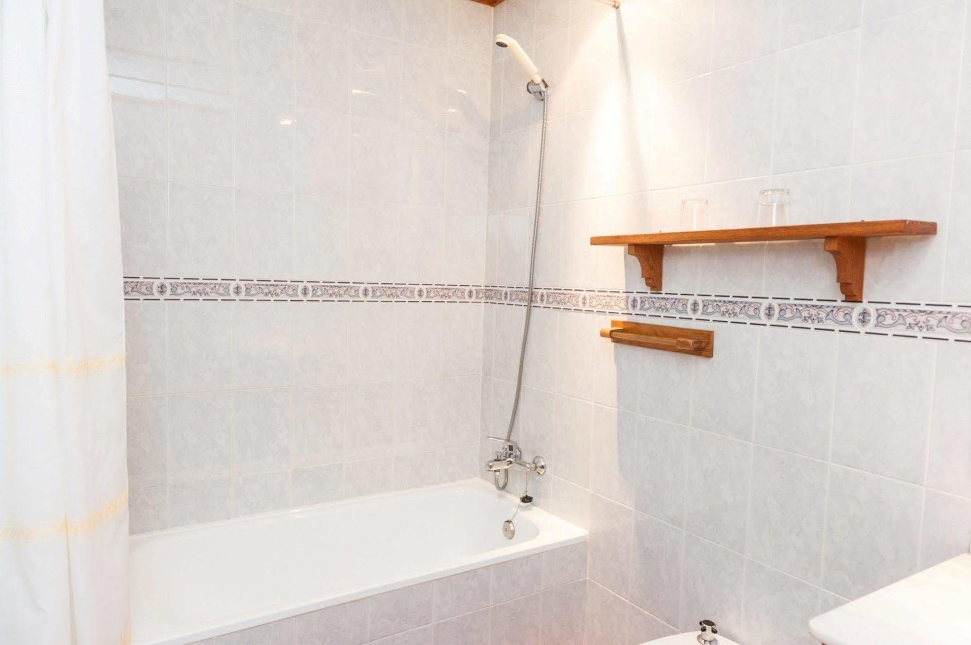 Els Pins Villa Crestatx Ngoại thất bức ảnh
