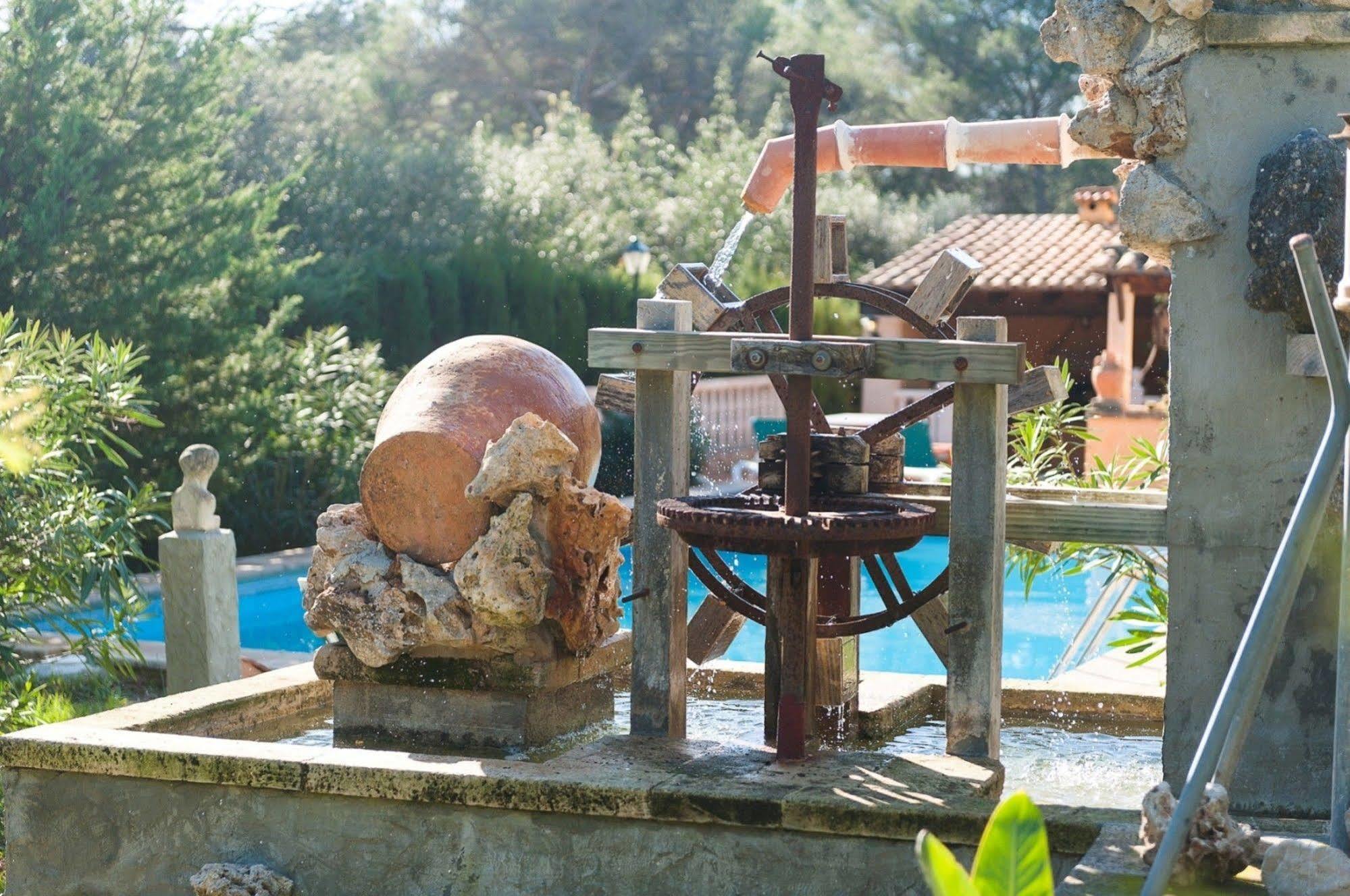 Els Pins Villa Crestatx Ngoại thất bức ảnh